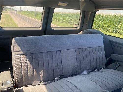 1987 Chevrolet Suburban R20, Silverado, Vintage Vehicle, Titled