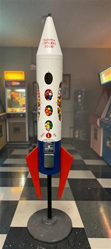 Northwestern Saturn 2000 Rocket Gumball Machine Vending Machine on Stand Coin Op
