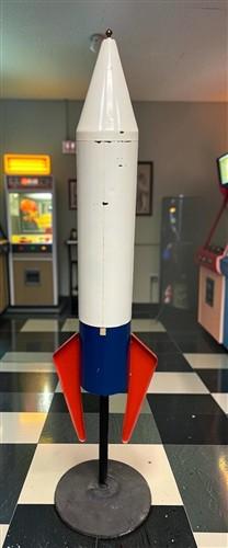 Northwestern Saturn 2000 Rocket Gumball Machine Vending Machine on Stand Coin Op