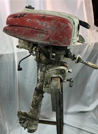 1961 Gale Montgomery Ward Boat Motor Model GG18735 Outboard Ser#16x820748