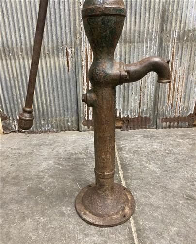 Well Water Pump, Windmill Pitcher Pump, Patel Foundry, Cast Iron Garden Art B1