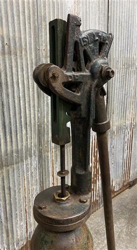 Well Water Pump, Windmill Pitcher Pump, Patel Foundry, Cast Iron Garden Art B1