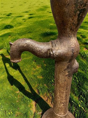 Well Water Pump, Windmill Pitcher Pump, Patel Foundry, Cast Iron Garden Art F1