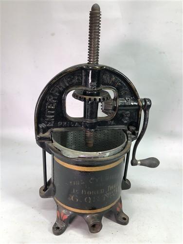 Enterprise 6 Qt No 31 Lard Press Cast Iron Sausage Stuffer Fruit Apple Cider B