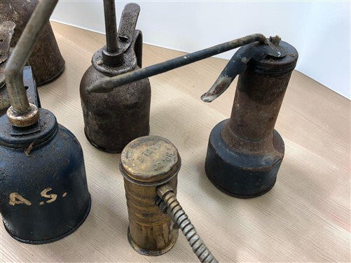 10 Oil Cans Vintage Lot, Globemaster Tin Machinist Model T Gas Station Garage N