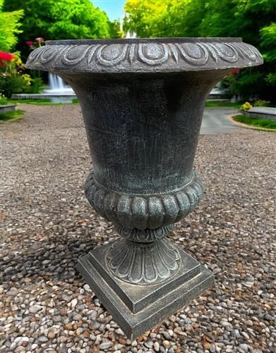 30" Tall Cast Iron Urn, Flower Pot Planter, Garden Patio Yard Art, Vase, K1