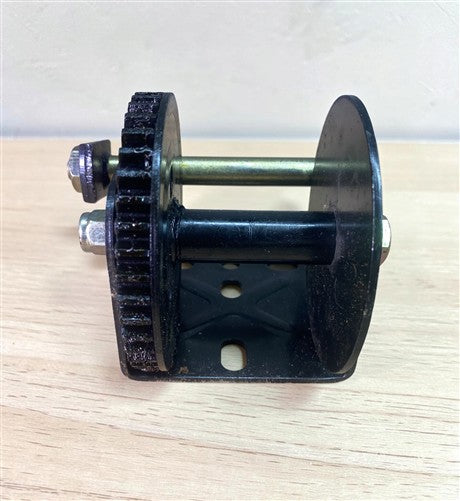 800 LB General Purpose Winch, Vintage Hand Operated Crank Took in Original Box
