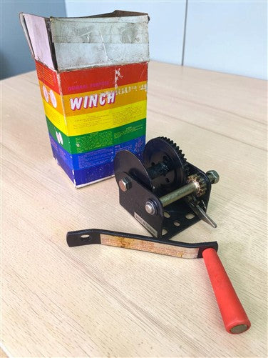 800 LB General Purpose Winch, Vintage Hand Operated Crank Took in Original Box