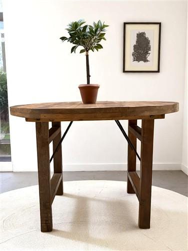 Home & Living > Furniture > Dining Room Furniture > Kitchen & Dining Tables - Rustic Round Table, Vintage Dining Room Tabl...