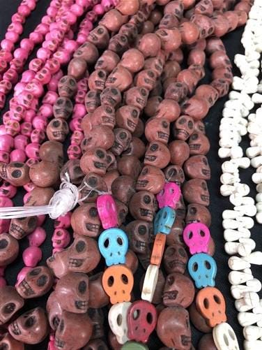 Craft Supplies & Tools > Beads, Gems & Cabochons > Beads - 3D Skull Beads Multi Colors, Gothic Halloween Jewelry Making Cr...