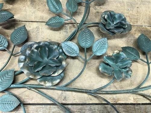 Home & Living > Home Decor > Wall Decor > Wall Hangings - 1967 Turner Mfg Floral Metal Wall Art, MCM Mid Century Green Gol...