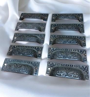 10 Cast Iron Fingertip Drawer Pulls Handles Hardware Dresser Kitchen Rustic A