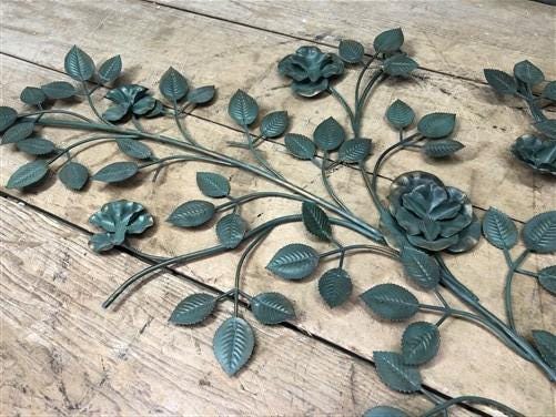 Home & Living > Home Decor > Wall Decor > Wall Hangings - 1967 Turner Mfg Floral Metal Wall Art, MCM Mid Century Green Gol...