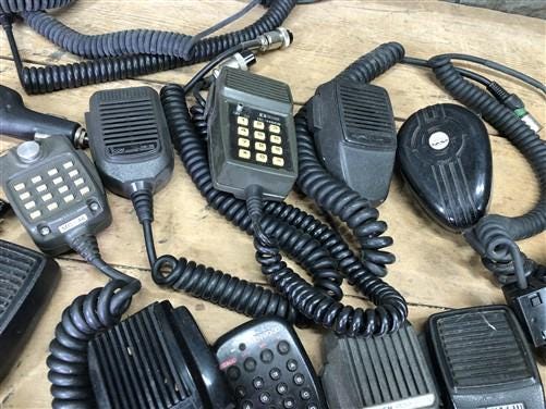 Lot Microphones, Azden, Yaesu, Turner 350, Kenwood, Ham Radio, CB Radio, Regency