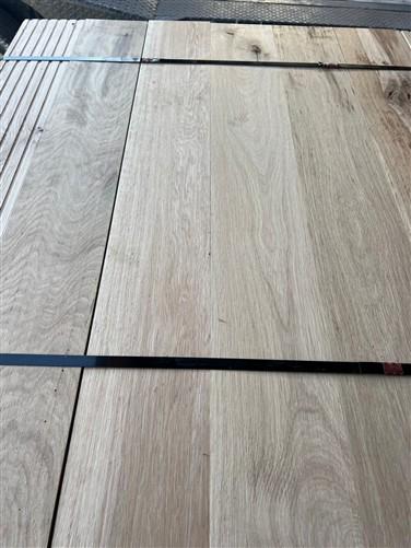 Home & Living > Home Improvement > Flooring - New Oak Wood, Smooth Top Oak Flooring, Hardwood Floor Tongue Groove by The O...