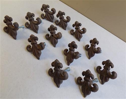 Home & Living > Home Improvement > Drawer Knobs & Pulls - 12 Cast Iron Fleur De Lis Pulls Handles Hardware New Orleans Sai...