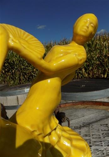 Yellow MCM Spanish Flamenco Dancers TV Lamp, Gold Midcentury Television Light