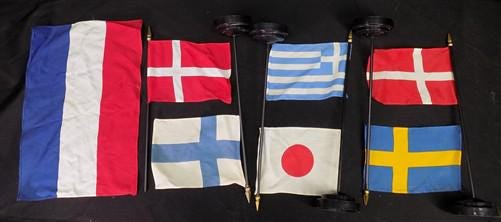 Art & Collectibles > Collectibles > Memorabilia - Lot Mini Flags Denmark Greece Finland Japan Netherlands Sweden, Vintage...
