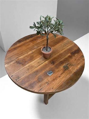 Home & Living > Furniture > Dining Room Furniture > Kitchen & Dining Tables - Rustic Round Table, Vintage Dining Room Tabl...