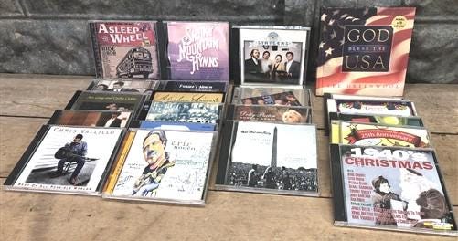 Books, Movies & Music > Music > Recorded Audio > C Ds - Lot 22 CDs, Statler Brothers, Dolly Parton, Smoky Mountain Hymns,...