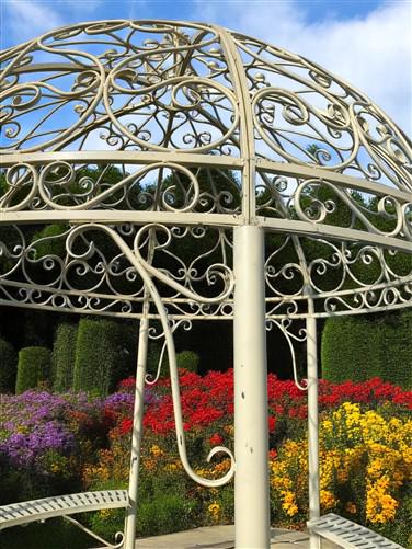 Elegant Swirl Gazebo with Bench, Dome Roof, Metal Pergola, Outdoor Patio Arbor W