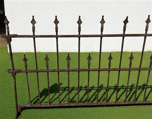 Home & Living > Outdoor & Gardening > Garden Decoration > Yard Art - Wrought Iron Vintage Fence Panel (94.5x42) Architectu...
