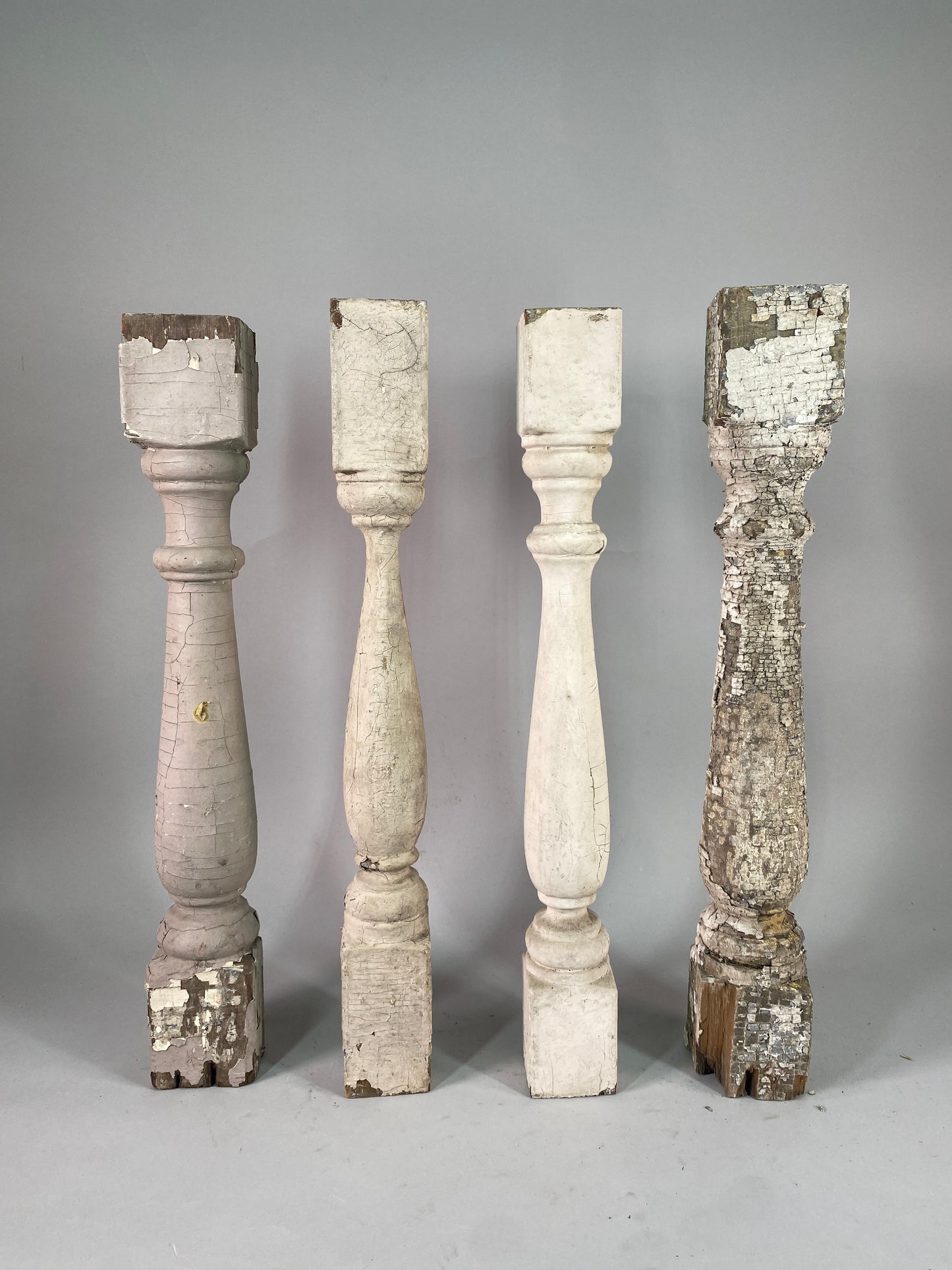 4 White Wood Balusters Reclaimed Spindles Porch Post House Trim A57