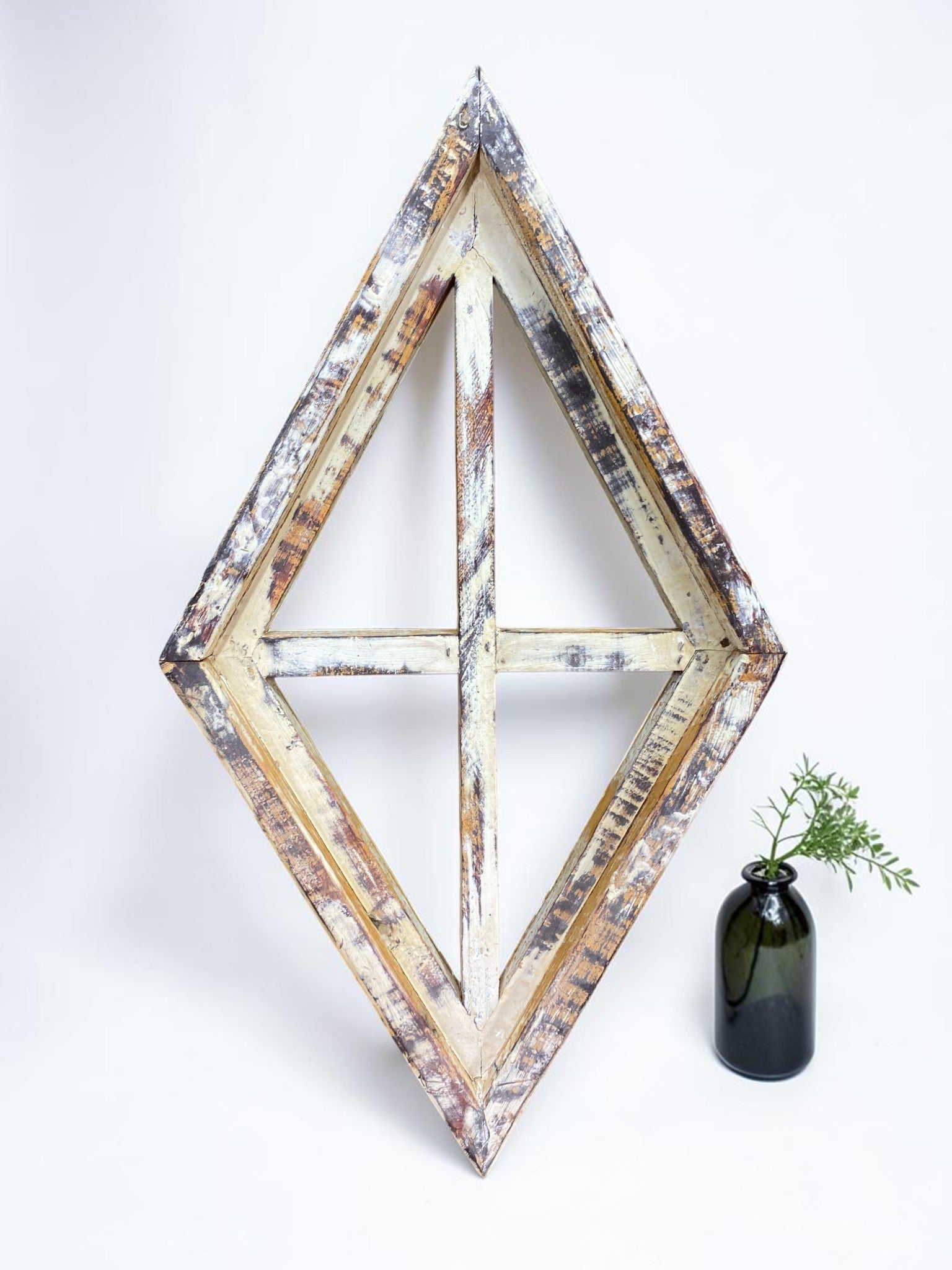 Set 3 Diamond Wood Window Frames, Distressed Farmhouse Decor, Antique Inspired