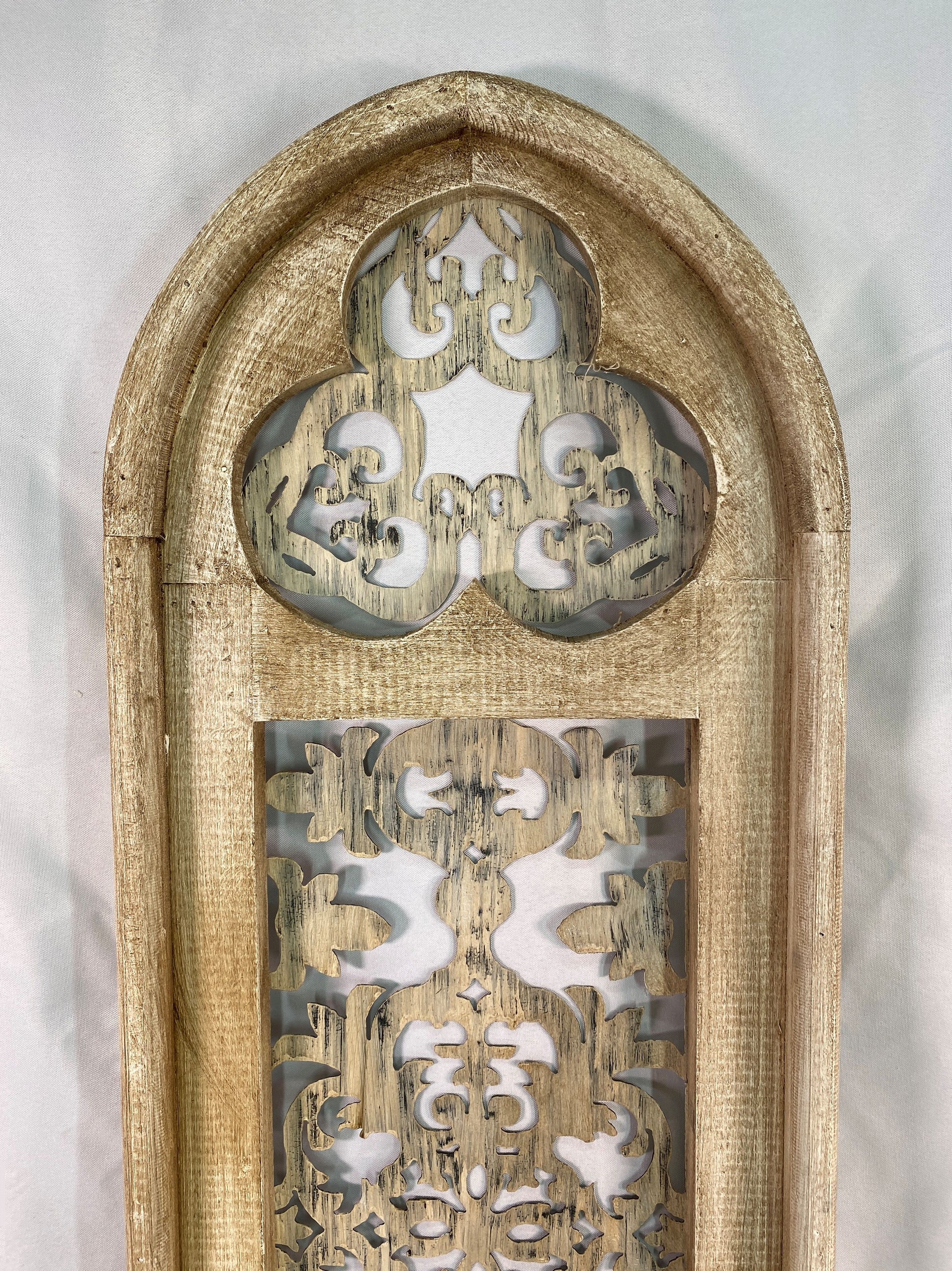 Windows - Cathedral Style Clover Window Frame, Gothic Arch, Antique Inspired Decor by The Old Grainery (cathedral window,...