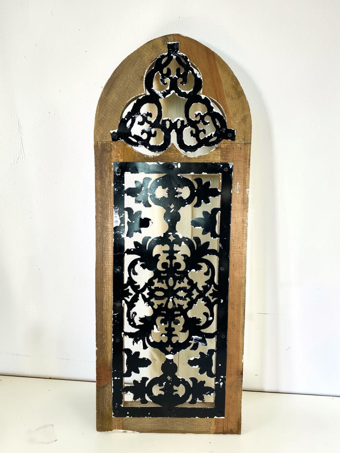 Windows - Cathedral Style Clover Window Frame, Gothic Arch, Antique Inspired Decor by The Old Grainery (cathedral window,...