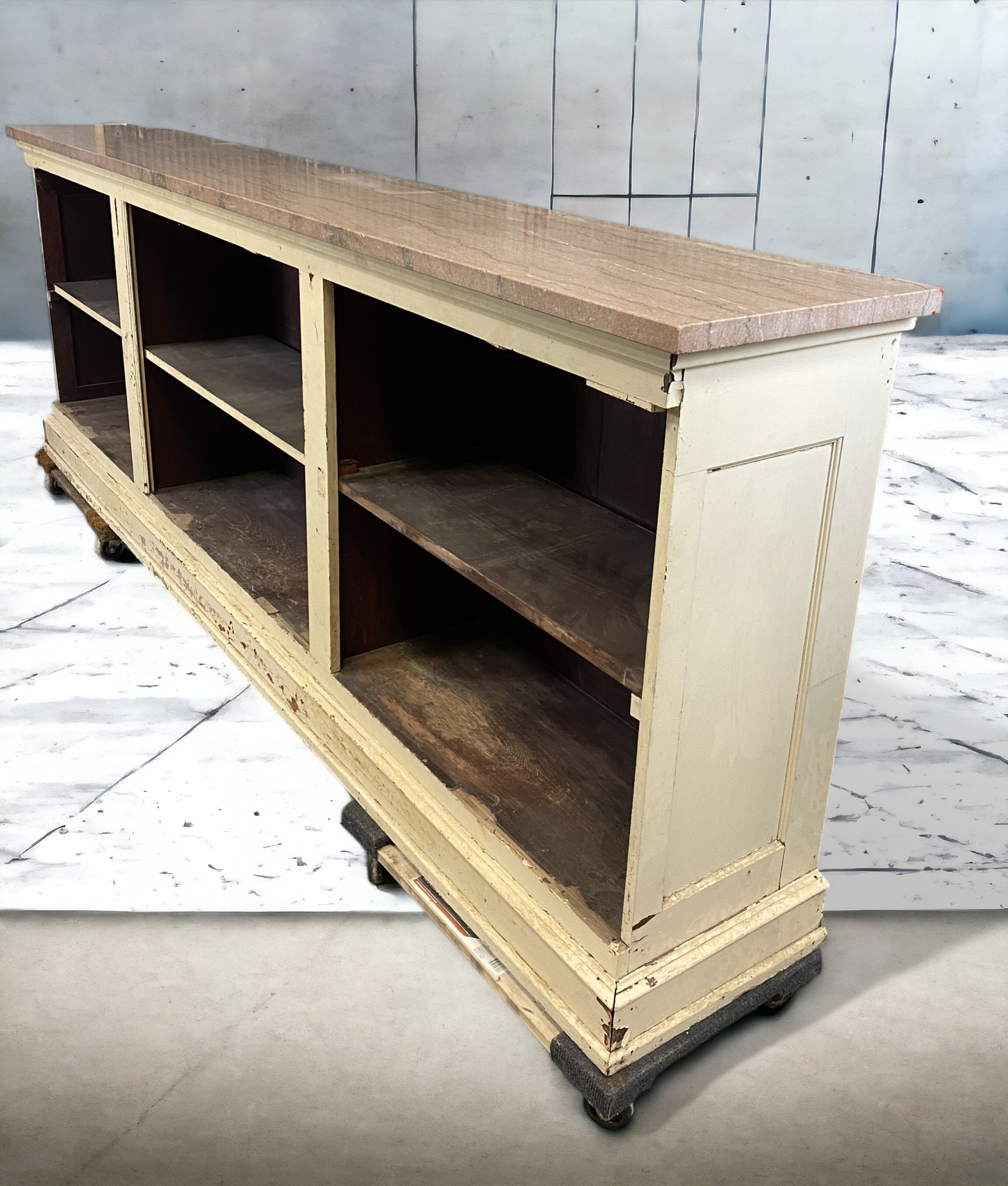Store Counter Display Table, Tavern Bar, Kitchen Island, Back Bar Store Showcase