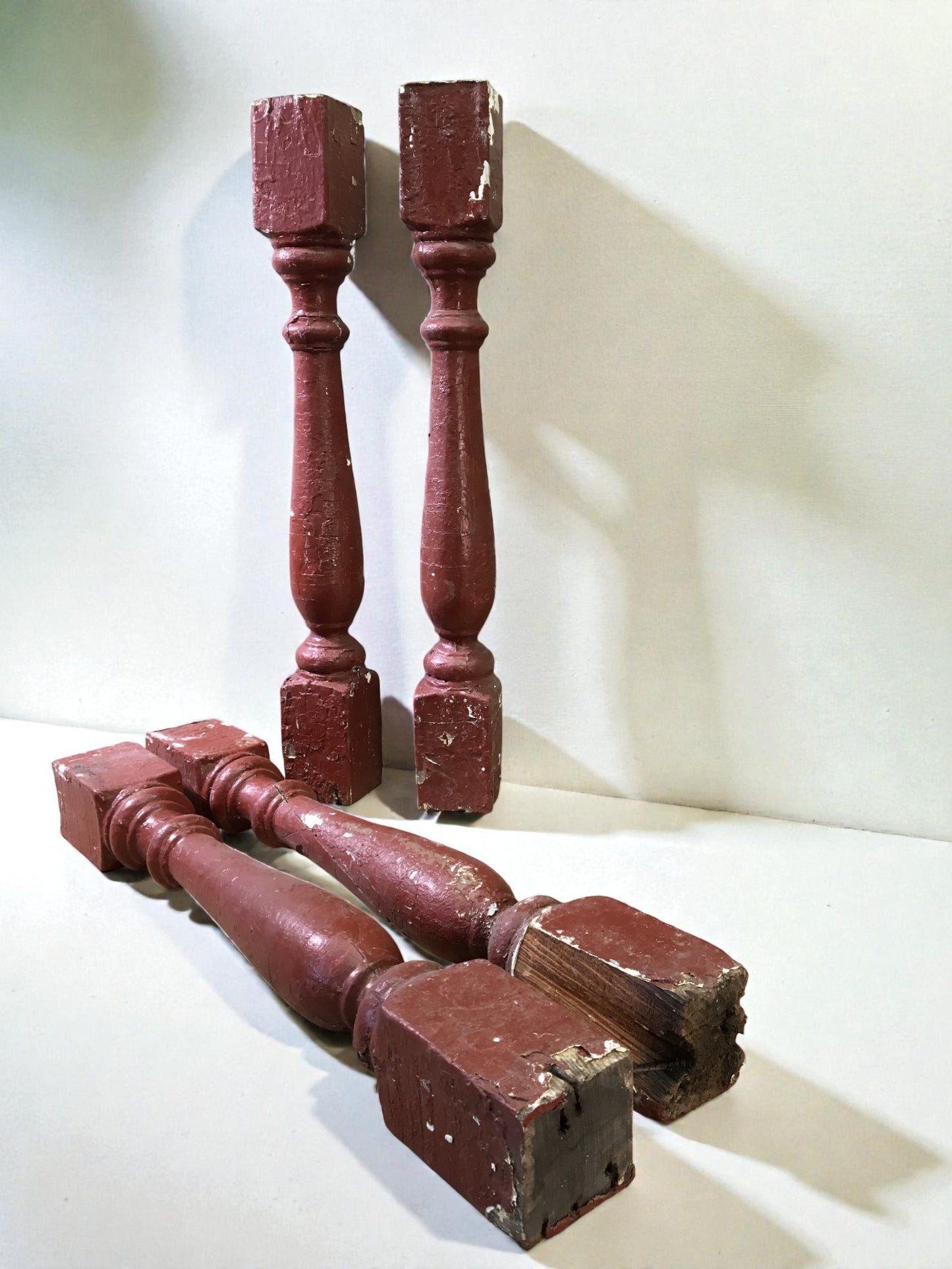 4 Rustic Red Wood Balusters Architectural Salvage Spindles Porch Trim E