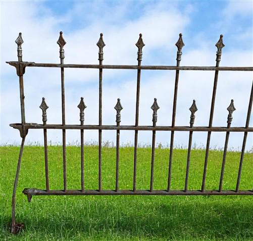 Home & Living > Outdoor & Gardening > Garden Decoration > Yard Art - Wrought Iron Vintage Fence Panel (88.5x43) Architectu...