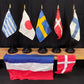 Art & Collectibles > Collectibles > Memorabilia - Lot Mini Flags Denmark Greece Finland Japan Netherlands Sweden, Vintage...