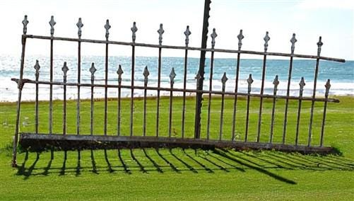 Home & Living > Outdoor & Gardening > Garden Decoration > Yard Art - Wrought Iron Vintage Fence Panel (95x40.5) Architectu...