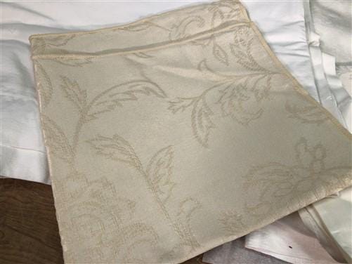 Church Table Linens, White Linen Wedding Banquet Reception Vintage Tablecloths