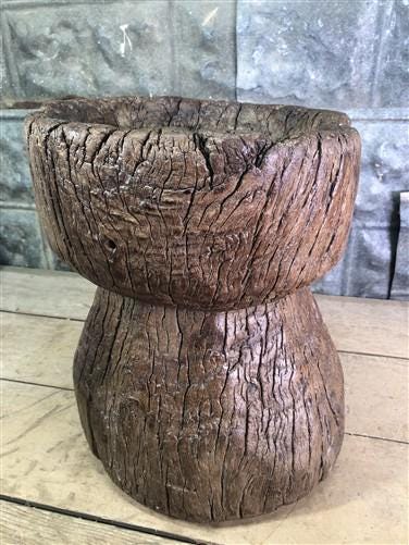 Rustic Wood Planter, Wood Stump, Round Wooden Flower Pot, Natural Wood Decor, J