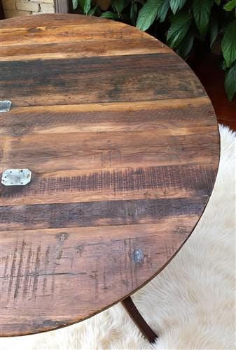 Home & Living > Furniture > Dining Room Furniture > Kitchen & Dining Tables - Rustic Round Table, Vintage Dining Room Tabl...