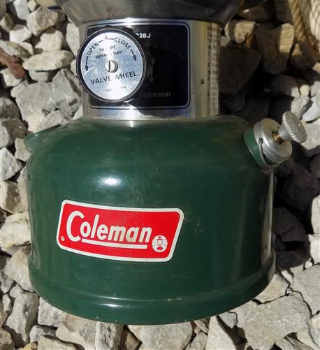 1976 Coleman Lantern Big Hat Model 228J, & Clamshell Carry Case