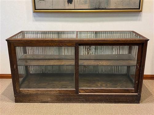 6' Wolverine Showcase Store Counter, Vintage Display Case Glass