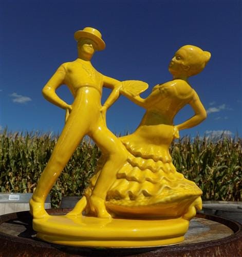 Yellow MCM Spanish Flamenco Dancers TV Lamp, Gold Midcentury Television Light