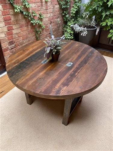 Home & Living > Furniture > Dining Room Furniture > Kitchen & Dining Tables - Rustic Round Table, Vintage Dining Room Tabl...