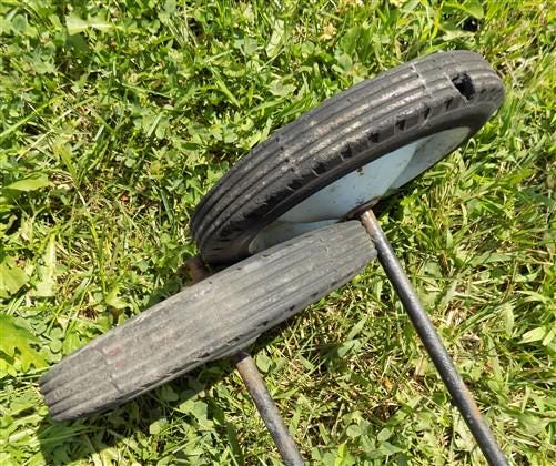 4 Vintage Metal Baby Buggy Wheels Pedal Car Garden Cart Pumpkin Wagon A47