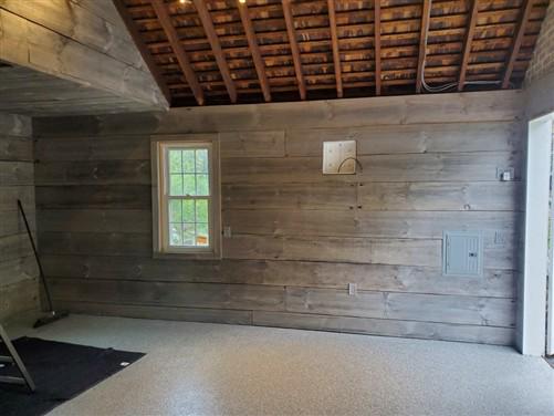 New Rustic Gray Barn Siding, Weather Lumber Wood Plank, Barn-Style Siding